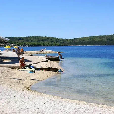 Gostinjska kuća Double 16844a 3*