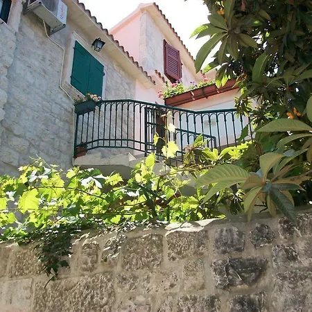 Double 16844a 3* Trogir